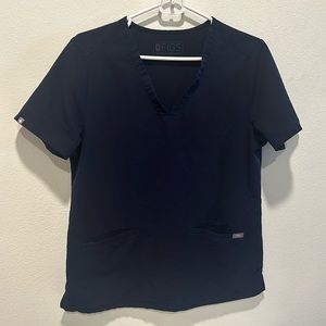 Figs Women’s Medium 2 Pocket Scrub Top in Navy